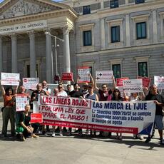 Asociaciones y sindicatos de interinos reclaman a Bruselas que lleve a España ante el TJUE por el abuso de temporalidad en el empleo público